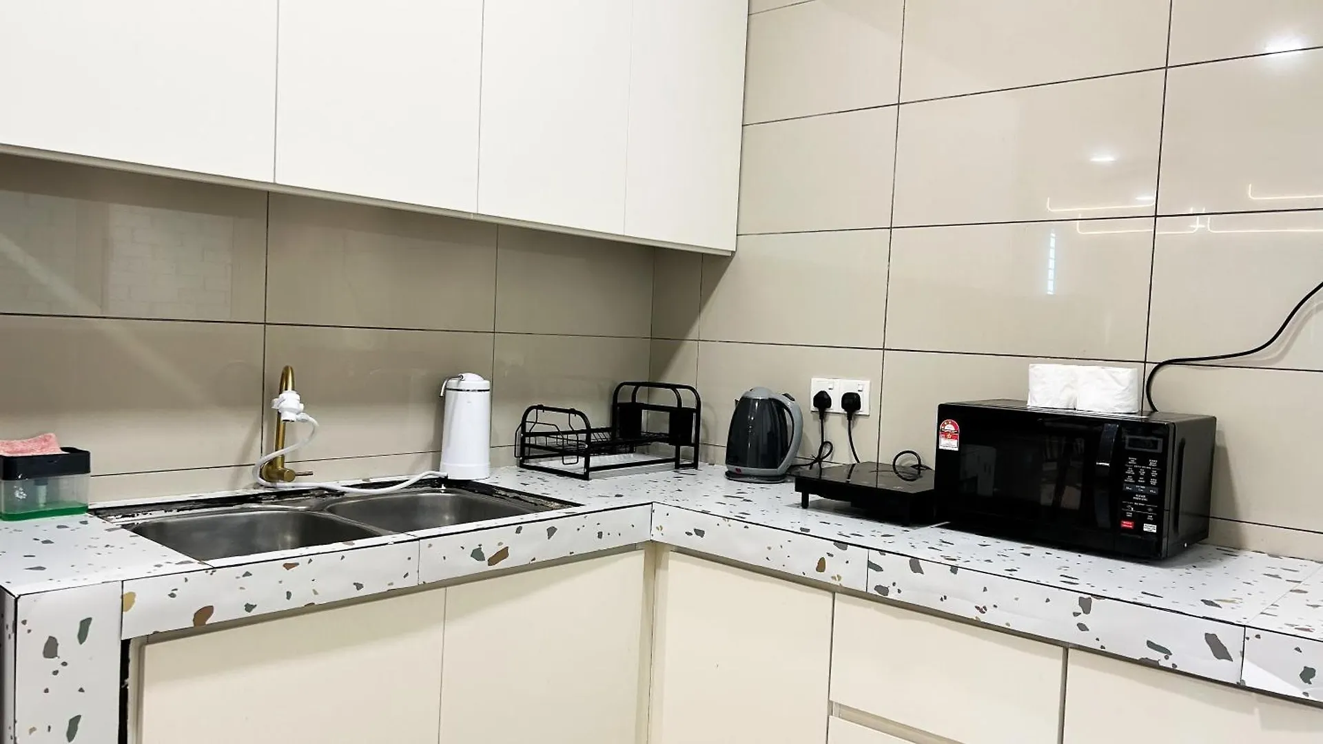 Setapak Central Signature Suites By Manhattan Group Kuala Lumpur 0*,