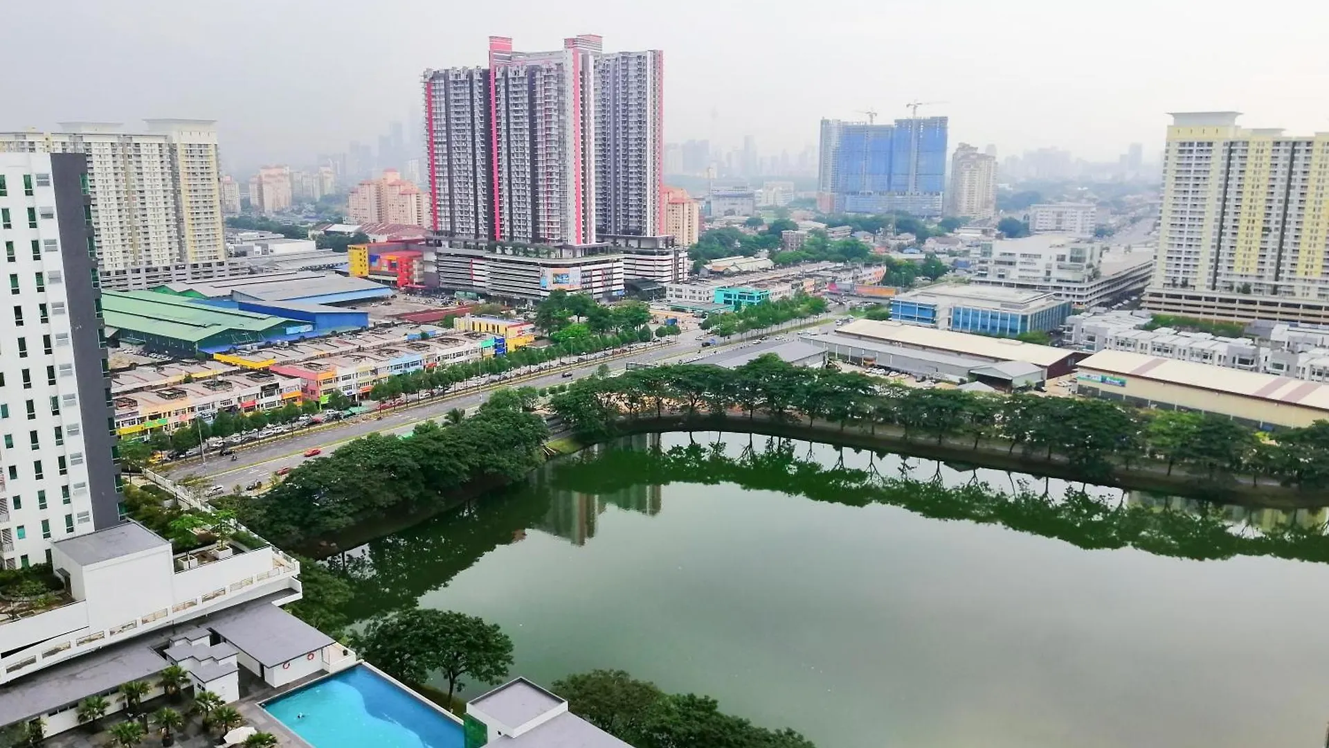 Setapak Central Signature Suites By Manhattan Group Kuala Lumpur